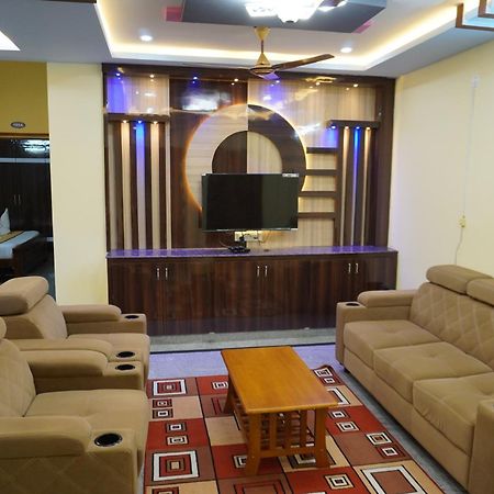 Tirumala Premium Home Stay Tirupati Zewnętrze zdjęcie
