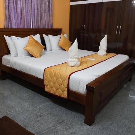 Tirumala Premium Home Stay Tirupati Zewnętrze zdjęcie