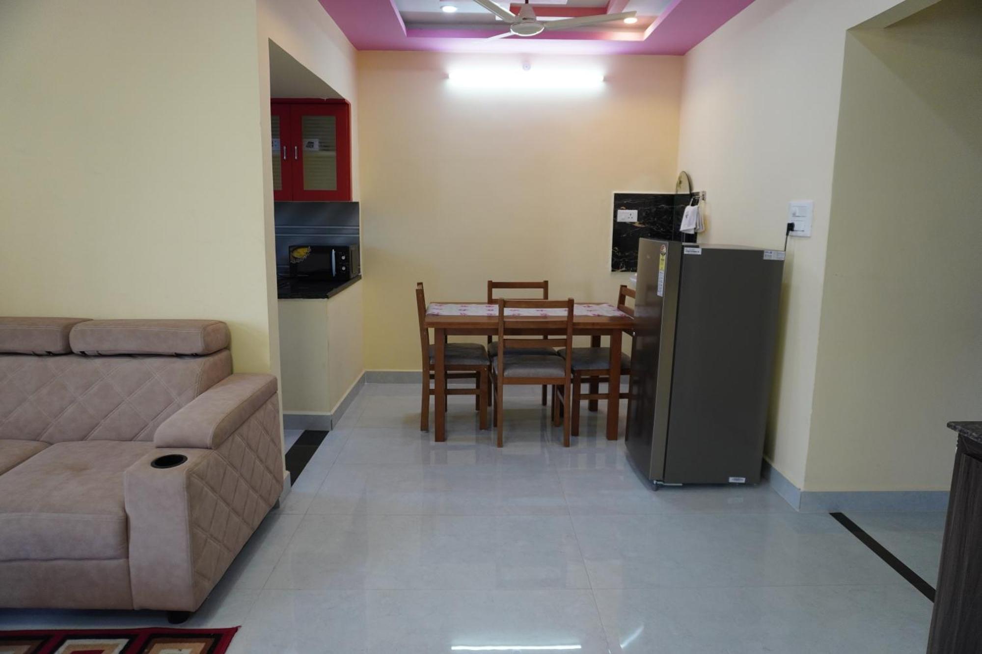 Tirumala Premium Home Stay Tirupati Zewnętrze zdjęcie