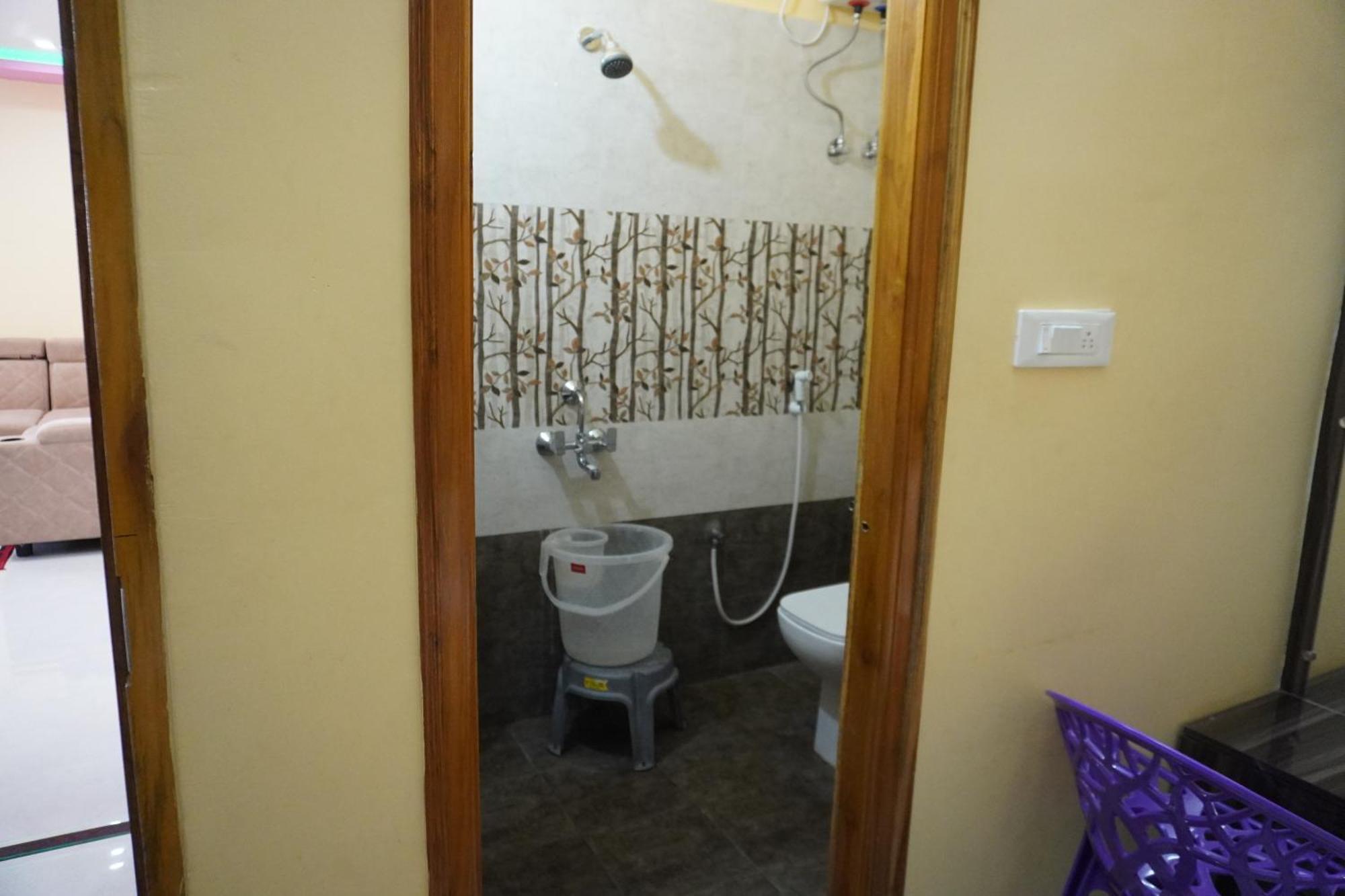 Tirumala Premium Home Stay Tirupati Zewnętrze zdjęcie